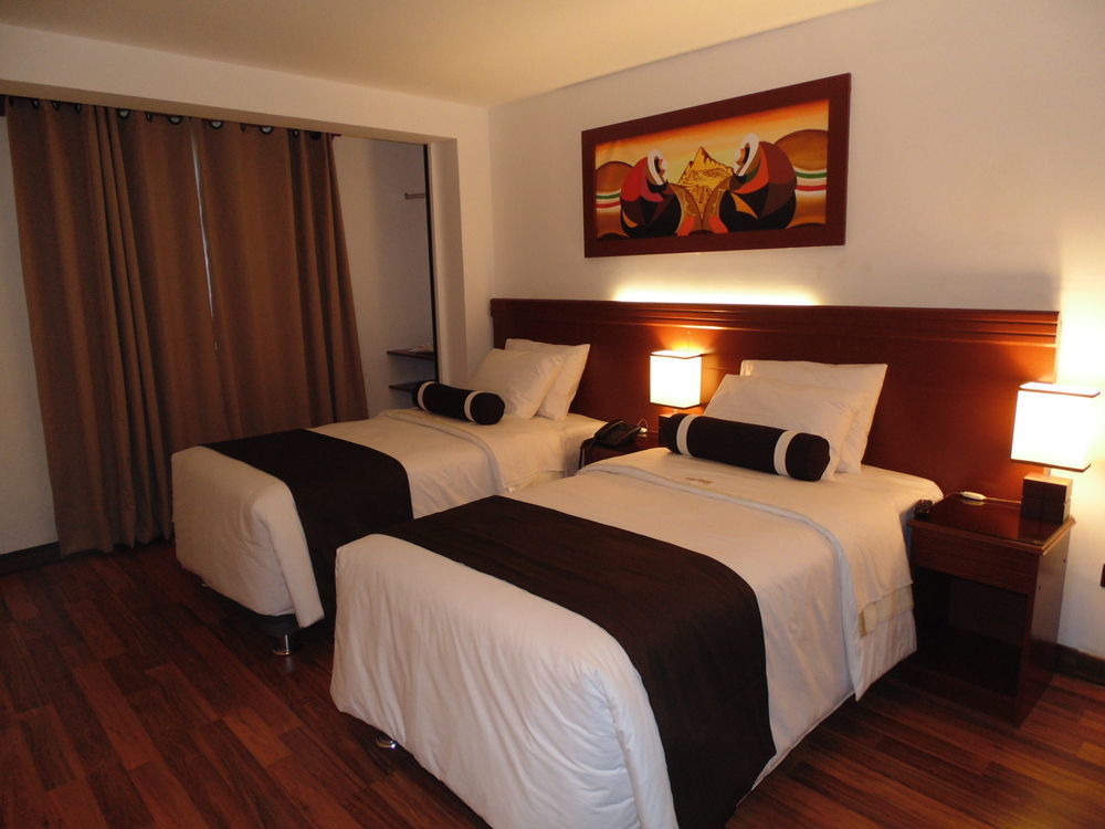 Hotel Ferre Cuzco Esterno foto